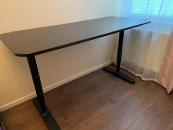 Bekant Ikea bureau - donker bruin