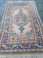 Vintage perzisch tapijt 215x120 cm., Gebruikt, Vintage, 200 cm of meer, Ophalen of Verzenden