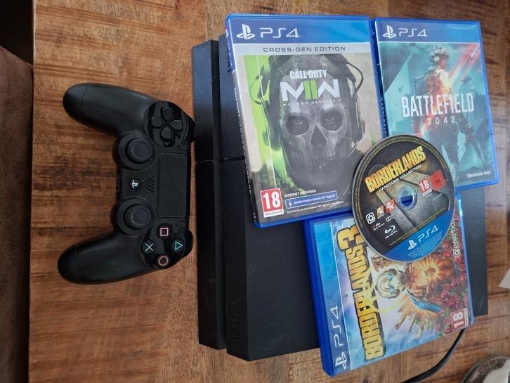Playstation 4 + 4 spellen, Spelcomputers en Games, Spelcomputers | Sony PlayStation 4, Gebruikt, Original, 500 GB, Met 1 controller