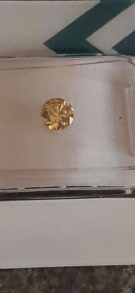 Briljant 0.42 crt Fancy Orange Yellow, Sieraden, Tassen en Uiterlijk, Edelstenen, Nieuw, Ophalen of Verzenden