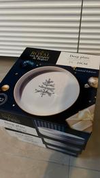 Royal van Kempen & Begrer Kerst deep plate - Limited edition, Huis en Inrichting, Keuken | Servies, Ophalen, Nieuw, Overige stijlen