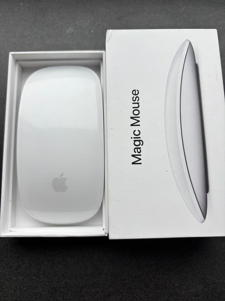 Apple Magic Mouse, Computers en Software, Muizen, Zo goed als nieuw, Muis, Ophalen of Verzenden