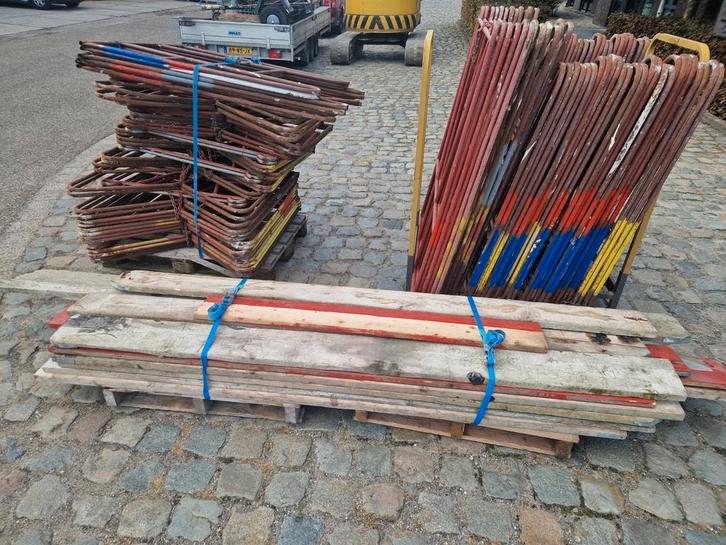 Metselschragen met Steigerplanken, Doe-het-zelf en Verbouw, Steigers, Gebruikt, Gevelsteiger, Minder dan 2 meter, Ophalen of Verzenden