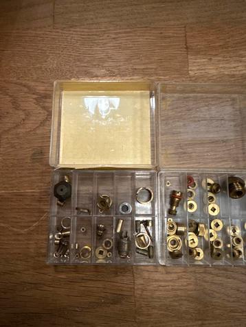 Assortiment Bouchons/Dopjes - Restant beschikbaar voor biedingen
