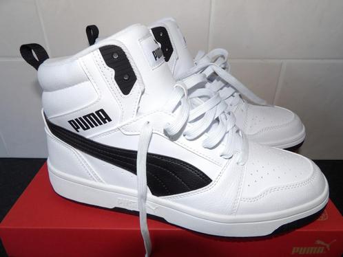 Nieuw Puma Rebound V6 Mid sneakers wit-zwart mt 42, Kleding | Heren, Schoenen, Nieuw, Wit, Ophalen of Verzenden