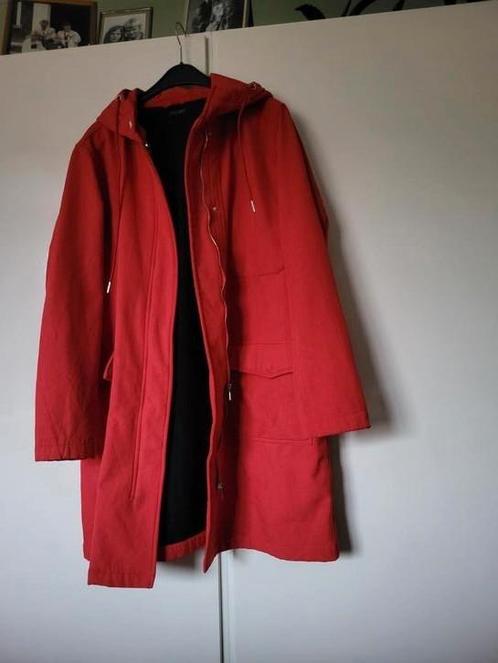 NORAH LEUKE RODE TUSSENJAS, Kleding | Dames, Jassen | Zomer, Zo goed als nieuw, Maat 38/40 (M), Rood, Verzenden