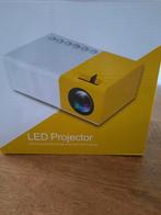 LED projector, Ophalen of Verzenden, Zo goed als nieuw, LED