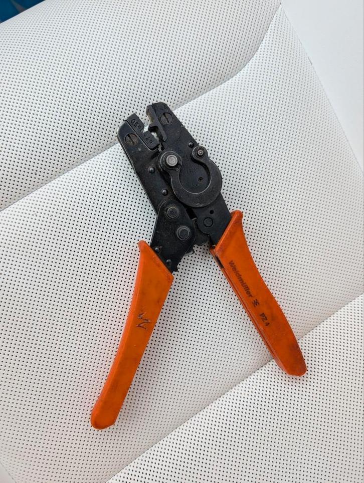 Weidmüller PZ4 krimptang – professioneel gereedschap

Beschr, Doe-het-zelf en Verbouw, Gereedschap | Handgereedschap, Ophalen of Verzenden