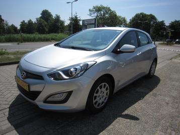 Hyundai I30 1.4 Airco beschikbaar voor biedingen
