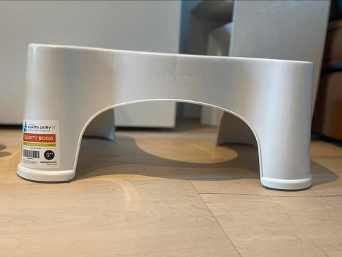 Squatty Potty- voor betere poep/ for better poops, Huis en Inrichting, Badkamer | Badkamermeubels, Gebruikt, Overige typen, Ophalen
