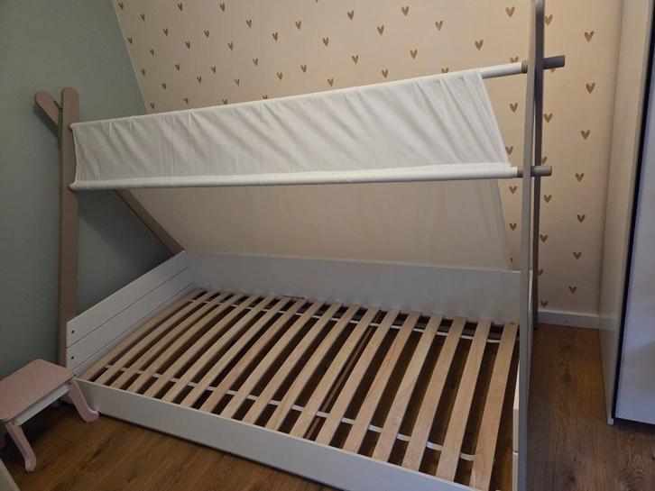 Kinderbed / Tipi / montessori / vloerbed, Kinderen en Baby's, Kinderkamer | Bedden, Zo goed als nieuw, 180 cm of meer, 85 tot 100 cm