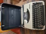 Olympia typmachine te koop in zeer nette staat., Antiek en Kunst, Ophalen