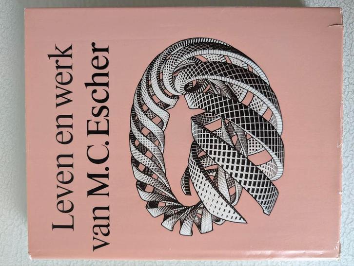 Leven en werk van M.C. Escher, Boeken, Biografieën, Zo goed als nieuw, Kunst en Cultuur, Ophalen of Verzenden