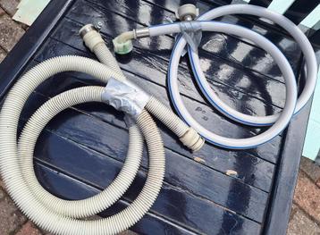 wasmachine onderdelen: afvoer en water aanvoer slang  beschikbaar voor biedingen