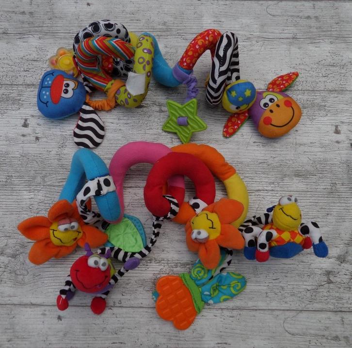 2 x Box Spiraal Activiteitenspiraal Box Hanger Wagenhanger, Kinderen en Baby's, Speelgoed | Babyspeelgoed, Zo goed als nieuw, Overige typen