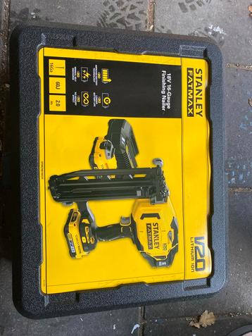 Stanley Fatmax 18V 16-Gauge Afwerkspijkerpistool beschikbaar voor biedingen