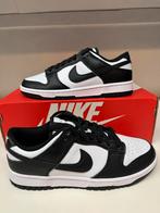 Nike Dunk Low Panda Black White maat 38,5, Kleding | Heren, Schoenen, Ophalen of Verzenden, Zo goed als nieuw, Zwart