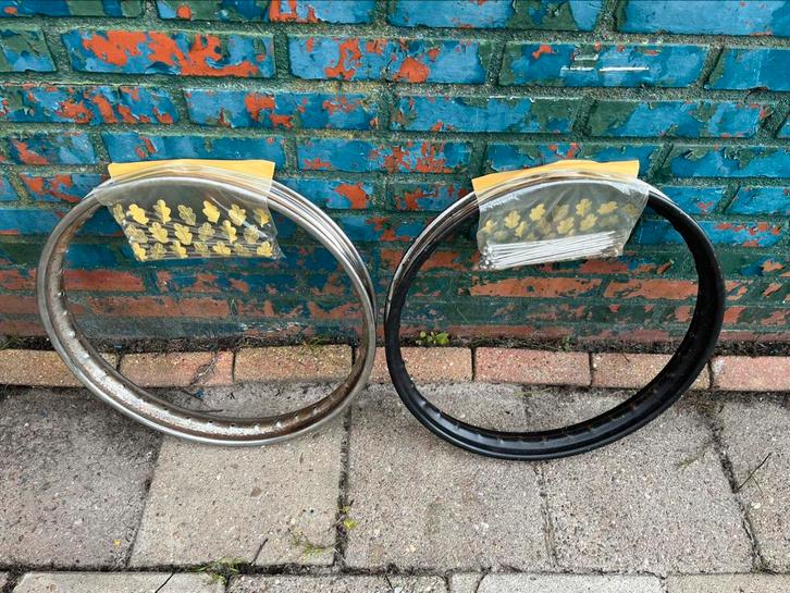 2x Tomos Revival voorvelg, Fietsen en Brommers, Brommeronderdelen | Algemeen, Zo goed als nieuw, Overige typen, Ophalen of Verzenden