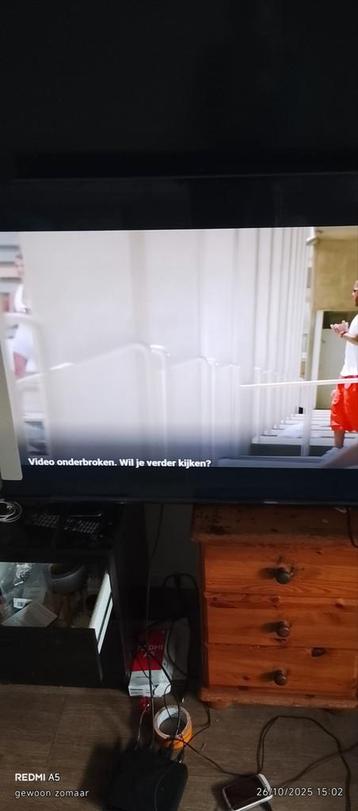 Nacht televisie beschikbaar voor biedingen