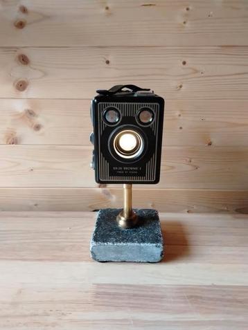 Vintage camera lamp  beschikbaar voor biedingen