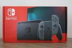 Nintendo Switch QLED + 2 controller’s en 8 Spellen, Met games, Met 2 controllers, Ophalen of Verzenden, Zo goed als nieuw