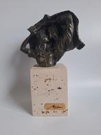 Mooi beeldje van 2 innig zoenende mensen, Verzamelen, Beelden en Beeldjes, Ophalen of Verzenden, Zo goed als nieuw