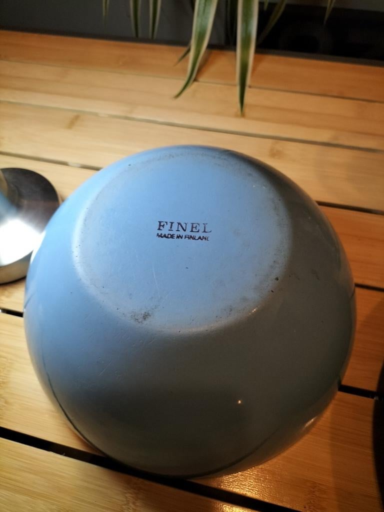 Vintage Finel Finland geëmailleerdeSchaal - Jaren 60 Design, Antiek en Kunst, Ophalen of Verzenden