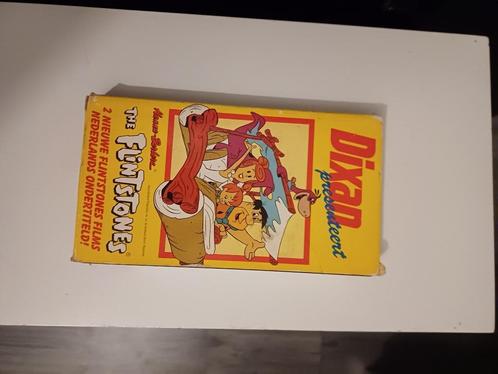 The Flintstones VHS – Dixan presenteert 2 klassieke films! |, Cd's en Dvd's, VHS | Kinderen en Jeugd, Zo goed als nieuw, Tekenfilms en Animatie
