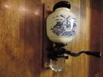 Puntgave koffiemolen prachtig Delfts blauwe beschildering, Ophalen of Verzenden