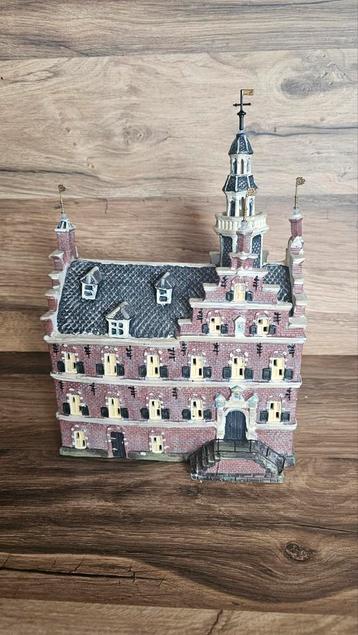 Dickensville Stadhuis Franeker in originele doos  beschikbaar voor biedingen