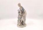 Lladro Nao - Meisje bij fontein, Verzamelen, Beelden en Beeldjes, Verzenden