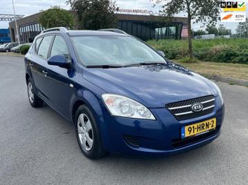 Kia Cee'd Sporty Wagon 1.4 X-tra ISG, Trekhaak, Airco, Geen  beschikbaar voor biedingen