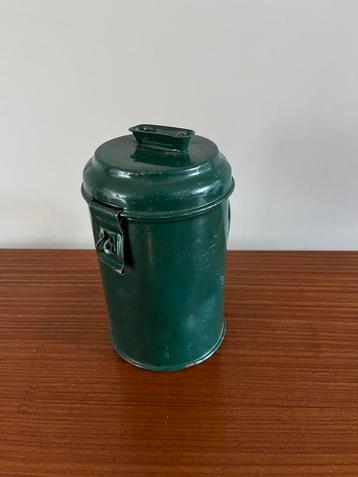 Oude collectebus. Spaarpot beschikbaar voor biedingen