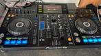 Te huur: Dj set Pioneer XDJ-RX Inpluggen en draaien, Muziek en Instrumenten, Dj-sets en Draaitafels, Ophalen, Zo goed als nieuw