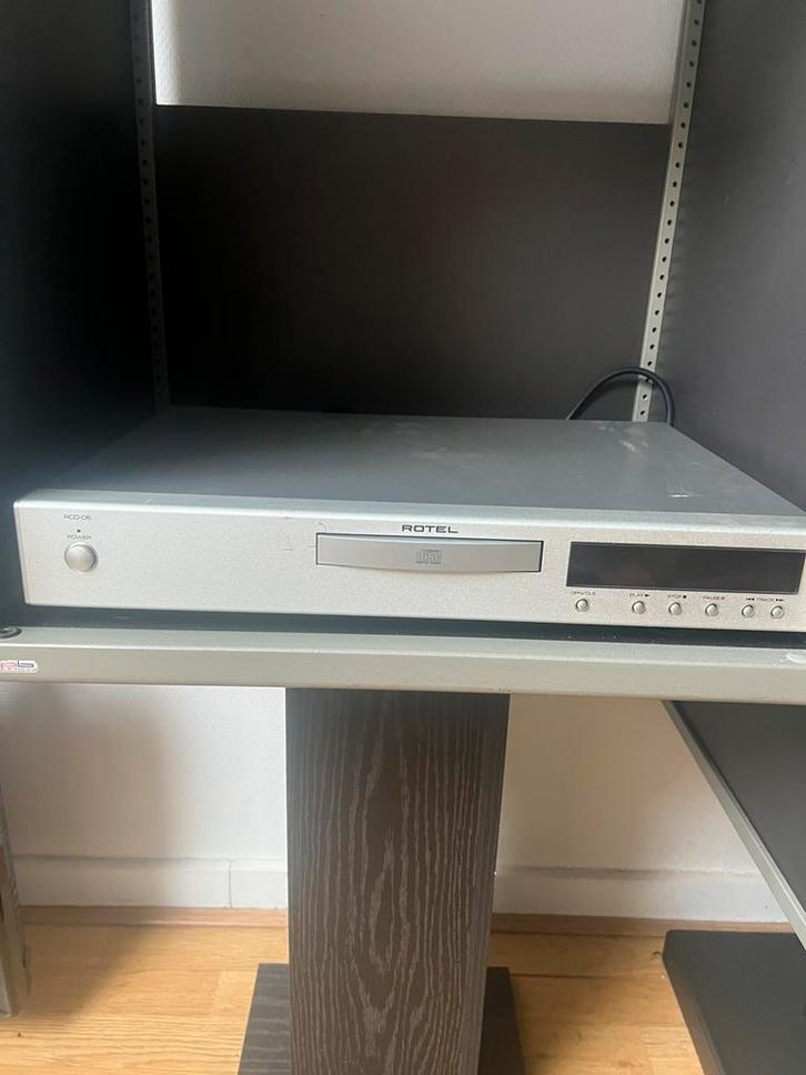 Rotel RCD 06 cd player, strak design, Audio, Tv en Foto, Stereo-sets, Zo goed als nieuw, Overige merken, Ophalen