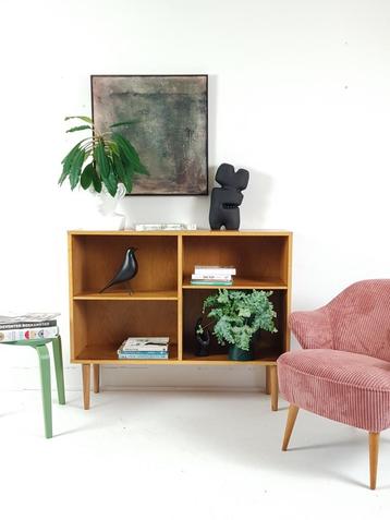 Vintage Deens boekenkastje | open kastje vakken schoenenkast beschikbaar voor biedingen