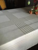 Nieuw!Tafelkleed damast 2.90 x 1.38 l.geel, Huis en Inrichting, Keuken | Textiel, Ophalen of Verzenden, Nieuw