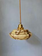 Prachtig art deco hanglampje van gemarmerd glas., Ophalen of Verzenden, Glas, Minder dan 50 cm