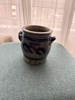 Keulse pot zoutgeglazuurd steengoed, Ophalen