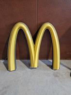 mc donalds  m uit de 70 jaren