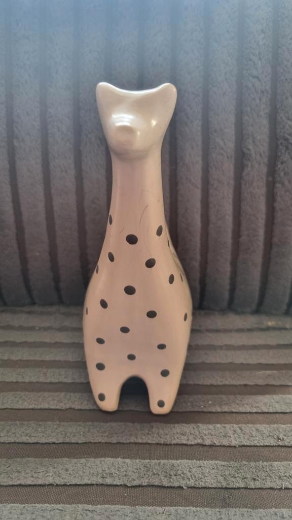 Peruaanse Aardewerk Lama - Pier l Jacinto Chiroque tan, Verzamelen, Beelden en Beeldjes, Zo goed als nieuw, Dier, Ophalen of Verzenden