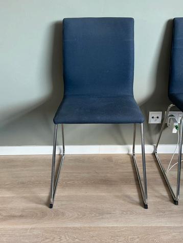 6 Donkerblauwe IKEA Stoelen beschikbaar voor biedingen