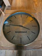 riverdale klok goud 60cm, Huis en Inrichting, Woonaccessoires | Klokken, Ophalen, Nieuw, Wandklok