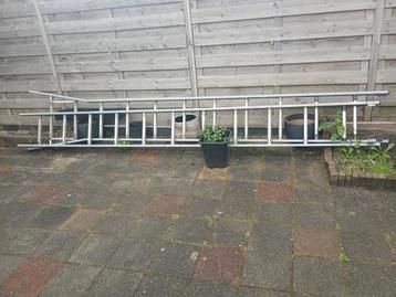 2x11 lader  beschikbaar voor biedingen