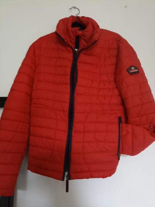 Jas Superdry, Kleding | Dames, Jassen | Winter, Zo goed als nieuw, Maat 38/40 (M), Rood, Ophalen of Verzenden