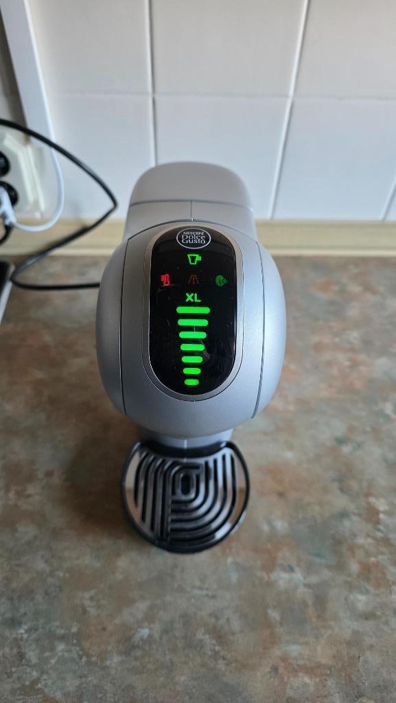 Krups GENIO S TOUCH zilver automatisch, Witgoed en Apparatuur, Koffiezetapparaten, Zo goed als nieuw, Koffiepads en cups, Koffiemachine