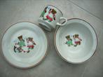 Lief ontbijtsetje beertjes 3-delig vintage / retro, Ophalen of Verzenden, Zo goed als nieuw, Porselein, Bord of Schaal