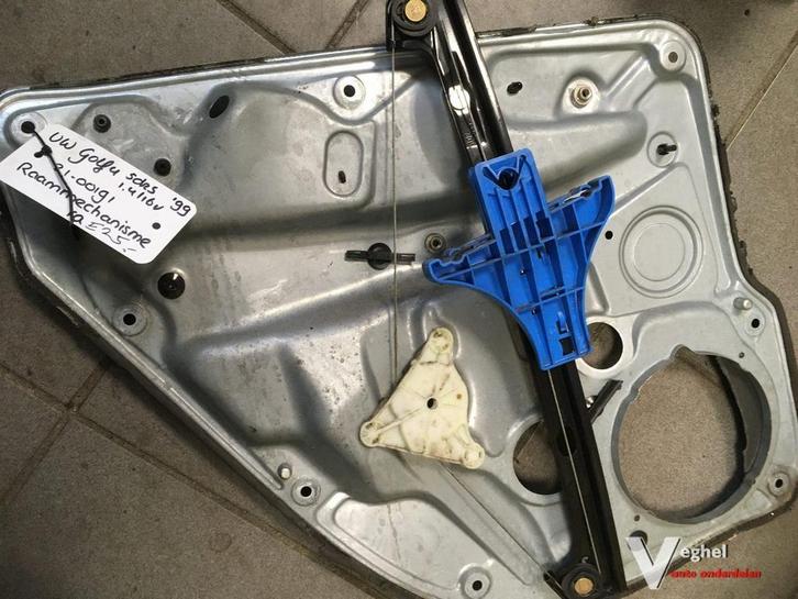 VW golf 4 5drs '99 raammech. Rechtsachter, Auto-onderdelen, Ruiten en Toebehoren, Gebruikt, Ophalen of Verzenden