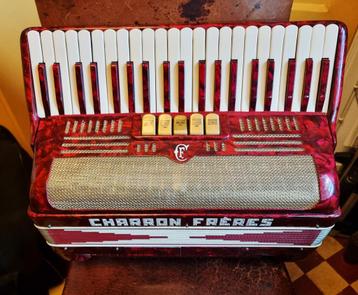 Charron Freres 120 bas accordeon - Zeer Goede Staat! beschikbaar voor biedingen