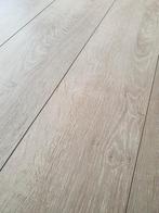 Laminaat Whitewash/Bruin V-Groef Circa 45m2 ZGAN, Huis en Inrichting, Stoffering | Vloerbedekking, Bruin, 75 m² of meer, Ophalen of Verzenden